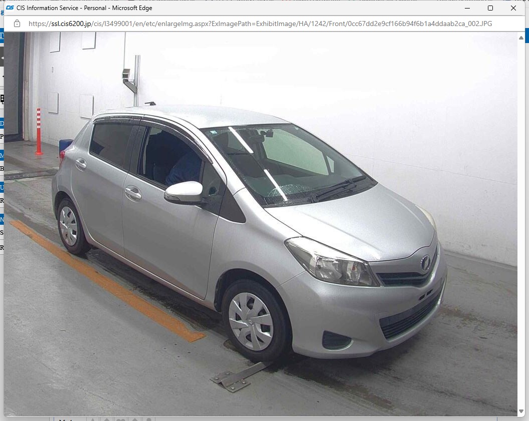 TOYOTA VITZ