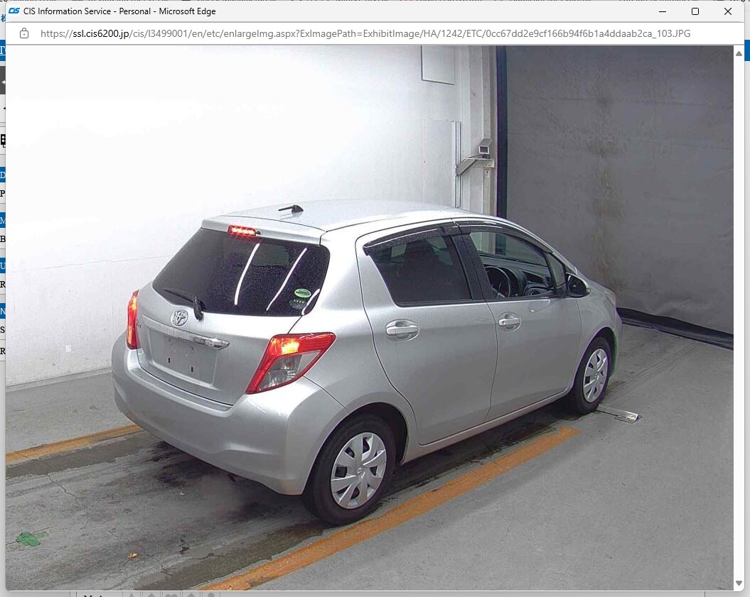 TOYOTA VITZ