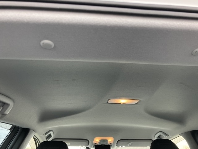 TOYOTA PRIUS 2022 White