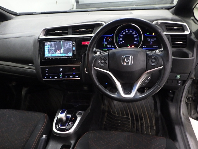 HONDA FIT 2014 Silver