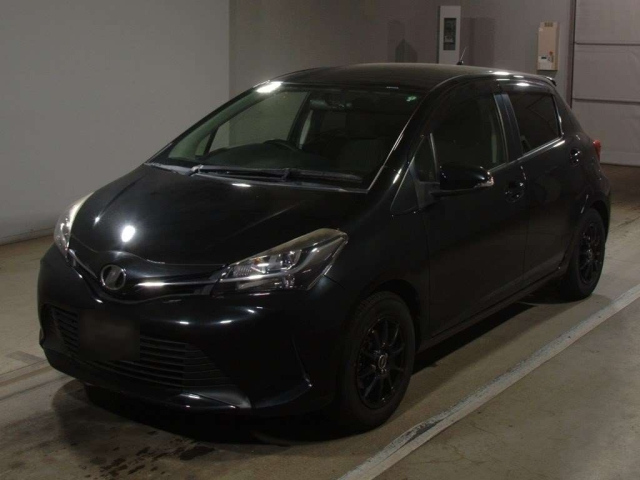 TOYOTA VITZ 2014 Black