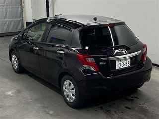 TOYOTA VITZ 2015 Wine